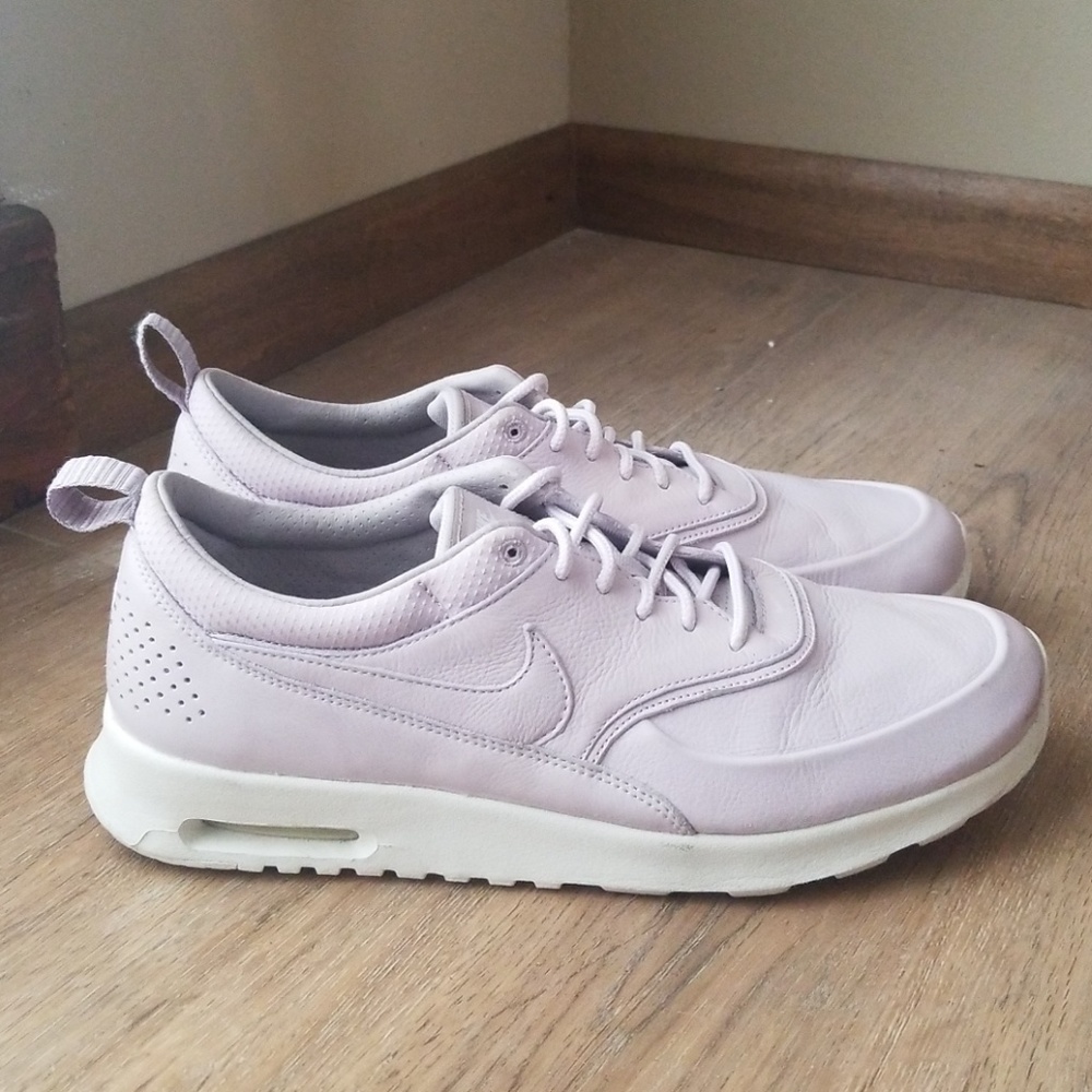 Nike Air Max Sneakers